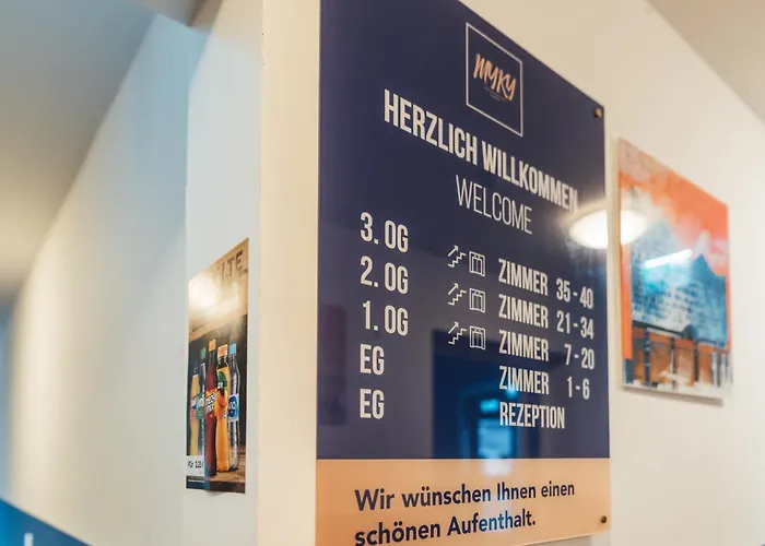 Myky Harburg - Free Parking Hotel